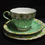 Collecting Antique Aynsley Tea Cup and Saucer Sets