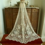 Antique Wedding Veil (gorgeous!)